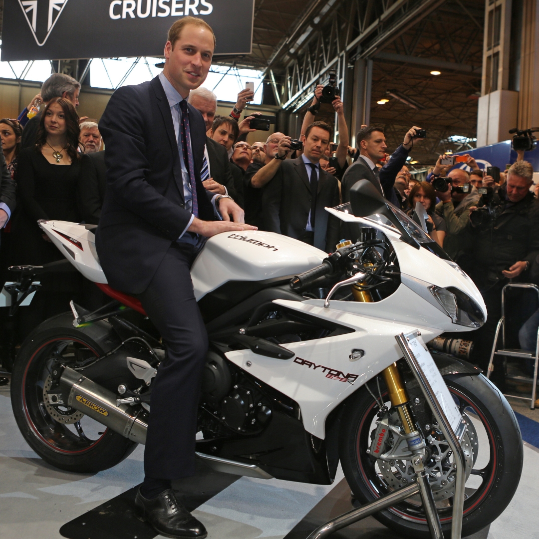 motorcyclelive's tweet image. We’re no strangers to a royal occasion! 👑 🇬🇧 🏍️
 
For royally good savings on this year’s show head to www2.theticketfactory.com/mclb/online/ and get your discounted tickets now! #MotorcycleLive #Coronation #RoyalWeekend