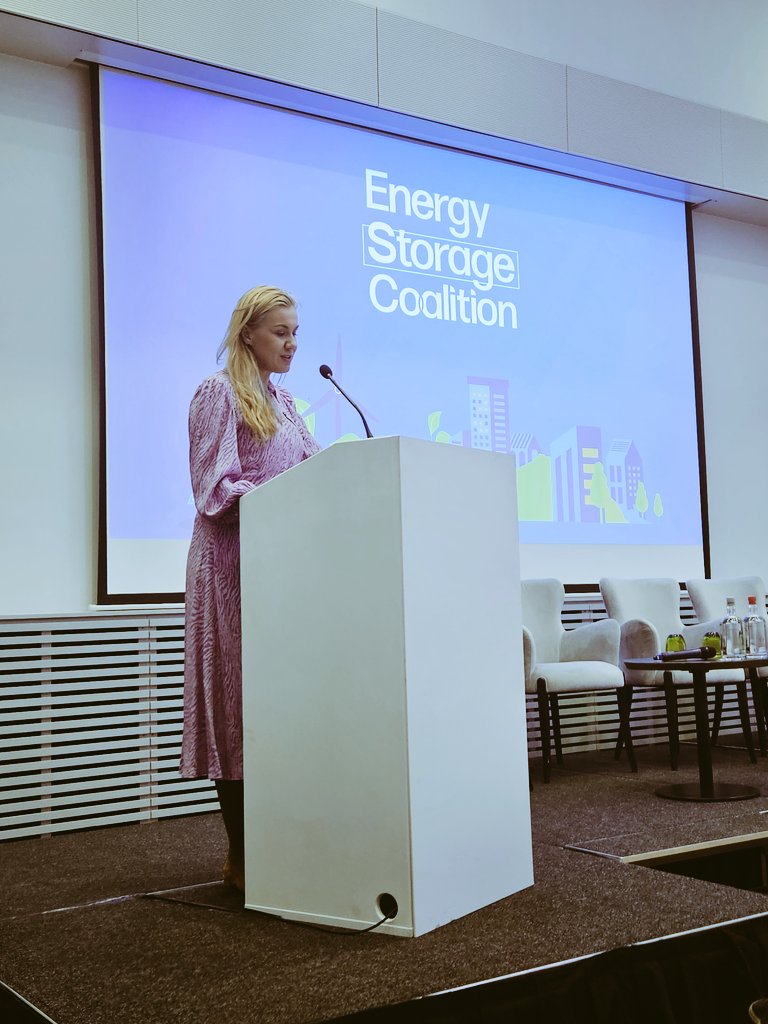 Timely launch of the #EnergyStorage coalition! 

Commissioner @KadriSimson recalls the tremendous need for #flexibility & #storage, as we transition to #renewable based #energy systems🍀

#ThermalStorage is critical to deliver ➡️ Affordable, low-tech and ready to deploy ! 💪