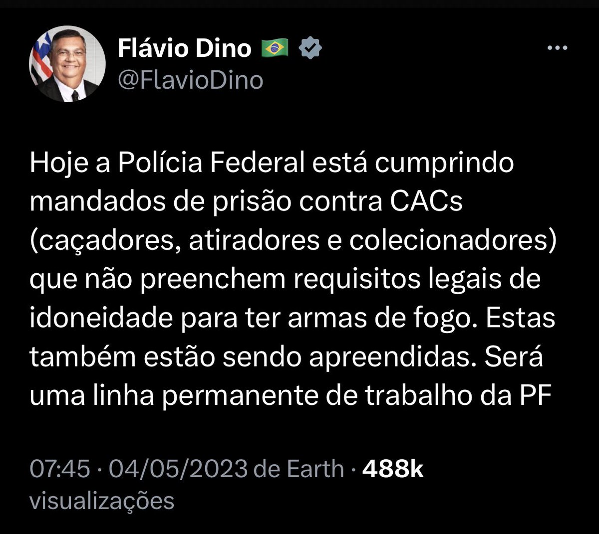 Vamos ver se eu entendi, calma lá. Às vezes não acompanho a sagacidade bolivariana. Você ordenou que a Polícia Federal fosse até a casa dos CACs, os quais estão com suas armas guardadas, pois não podem sequer ir ao clube de tiro treinar, enquanto traficantes e milicianos desfilam