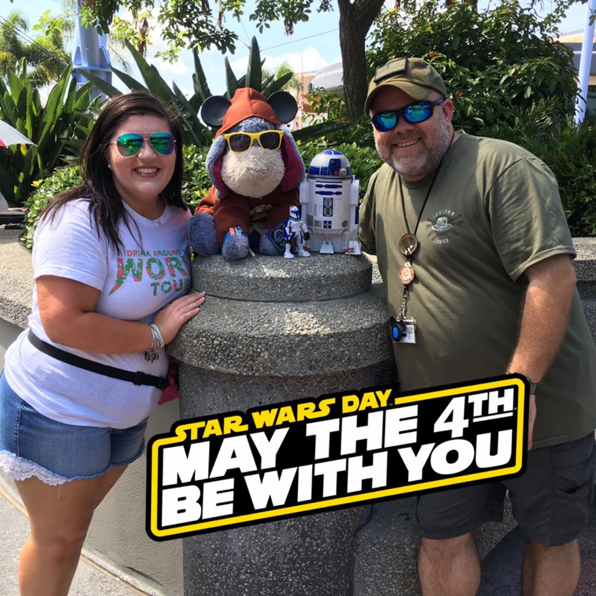 dw_60's tweet photo. Bright Suns and Happy Star Wars Day! What will you be watching today? #May4thBeWithYou #starwarsday2023 https://t.co/VLPzMVUxvo