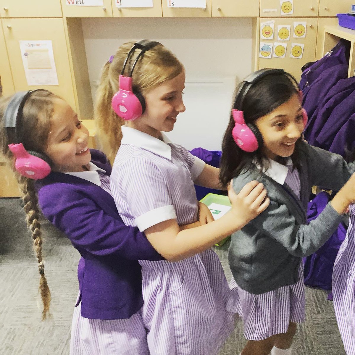 DaiglenSchool's tweet photo. 🎧Now Press Play 🎧 Y3 were the first to try out our new resource @nowpressplay engages all children through sound, story and movement. It helps children to access the curriculum by integrating experiential learning into the classroom #creativecurriculum #daiglen https://t.co/JZ07pCNznu