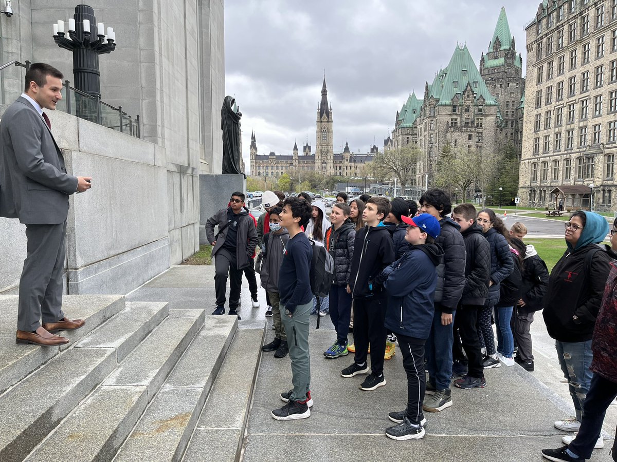 AlphonsaOttawa's tweet photo. From learning about how a bill becomes a law to enforcing and following the law at the Supreme Court of Canada https://t.co/tMMDWvH4Zq