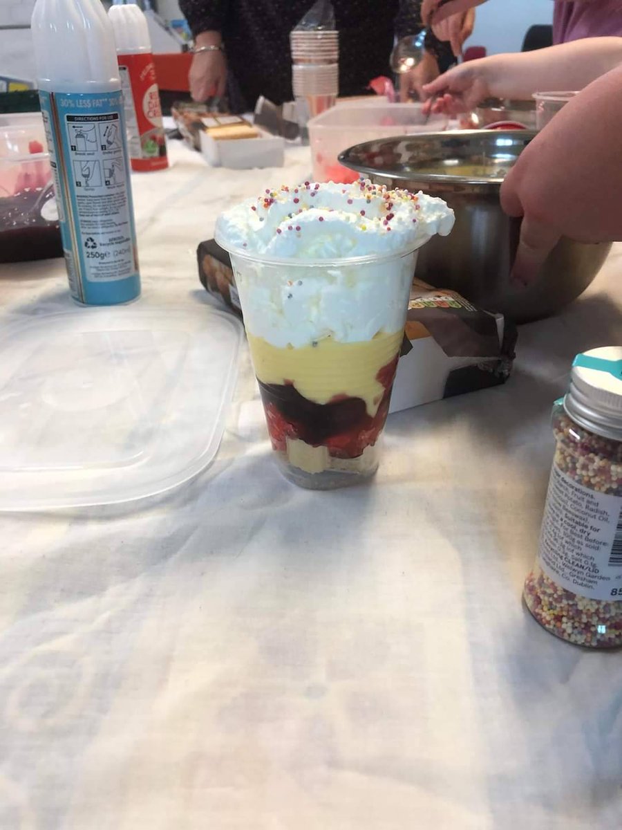GGCaernarfonsh's tweet photo. Over the last week, some units in our county have begun celebrating the coronation. Penmaenmawr Rainbows made (and ate!) trifles for their celebration.🍨 They also welcomed 3 new Rainbows to the unit!🌈 https://t.co/GHvKL2hKXS