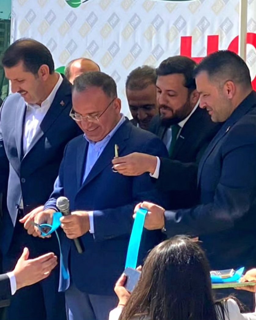 AbdurrezzakDemr's tweet photo. Gıda Tarım Hayvancılık Fuarımızın Açılışını  Adalet Bakanımız Sayın Bekir Bozdağ, Sayın Valimiz, Büyükşehir Belediye Başkanımız Ve Kıymetli Protokol İle Beraber Gerçekleştirdik...
@UrfaValiligi @valisalihayhan 
@zabeyazgul 
@goldfuar 
@ASKON @bybekirbozdag https://t.co/3OW9uMi3Fj