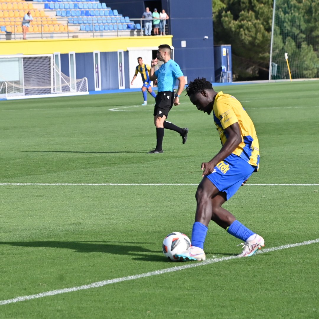 #Mirandilla 💛💙

🏃🏿‍♂️💨 <a href="/MamadyDiarra10/">Mamady Diarra 🇲🇱</a>