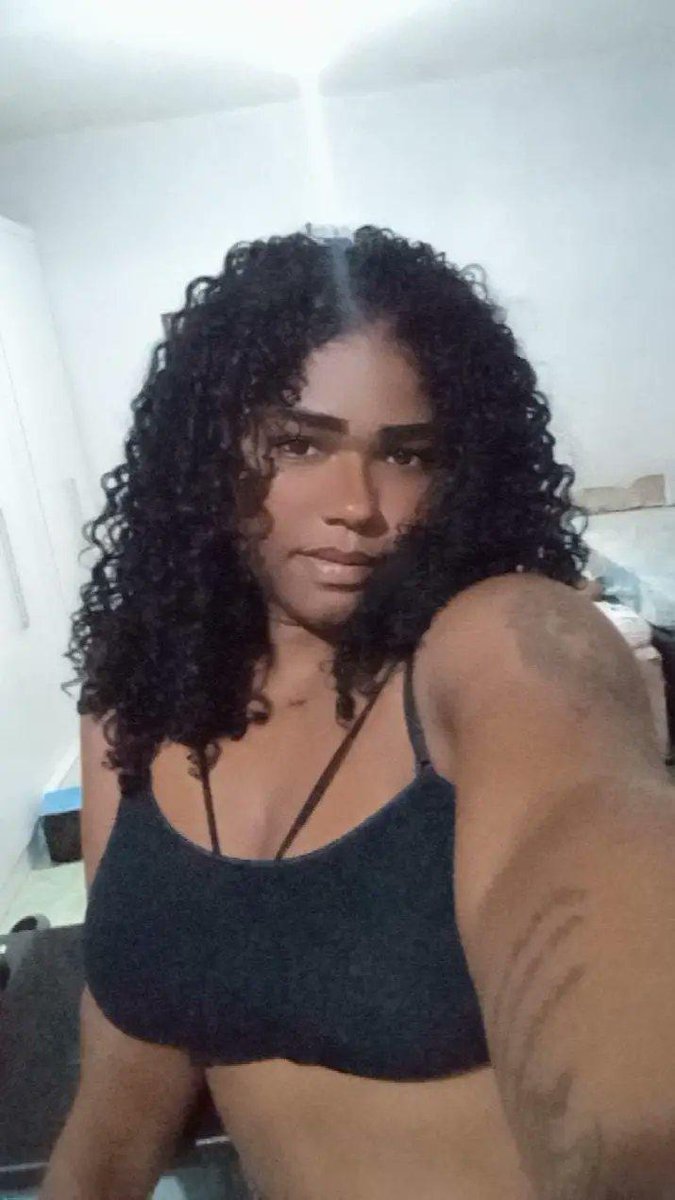 MORADORA DE CAMPO GRANDE 

CALOTEIRA, PEGOU DINHEIRO E NAO PAGOU 

QUEM SOUBER AONDE ELA ESTEJA CHAMEM NA DM