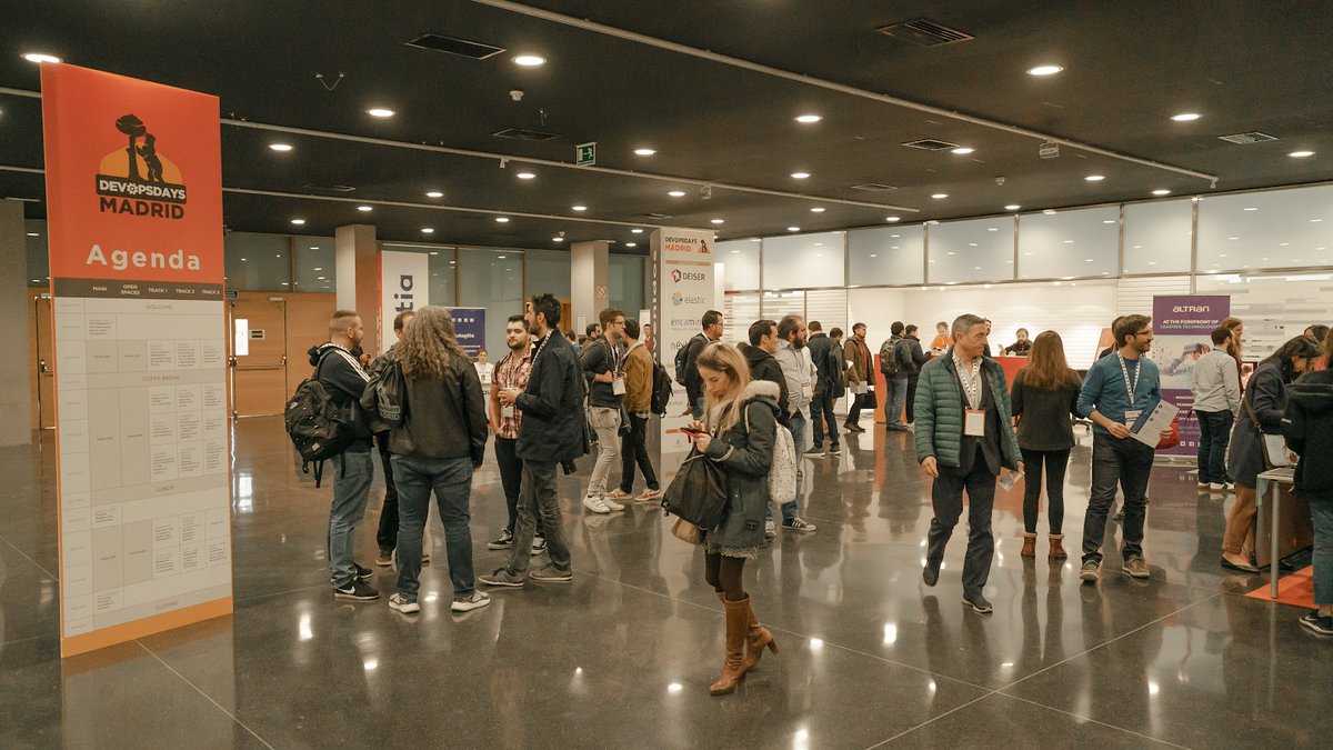 DevOpsDaysMad's tweet photo. Si quieres contribuir como Sponsor a que el próximo #DevOpsDaysMadrid2023 que se celebrará el 6 de Octubre sea memorable... ¡aquí tienes disponible toda la información! https://t.co/vEEI1hIncB #DevOpsDays #DevOpsDaysMadrid2023 #call4sponsors https://t.co/Lo0h8Znmyd