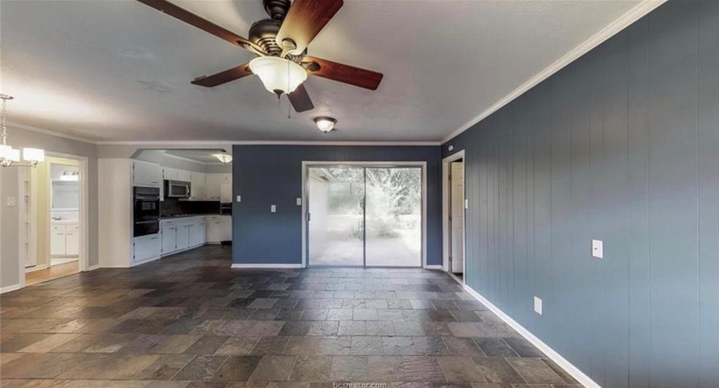 Just Sold!
Investment Listing
1106 Neal Pickett Drive
College Station, TX 77840
4 bed, 2 bath
1,610 sq ft
List Price: $249,900.00

Quick Link: bit.ly/3nAqRaD

#1106NealPickett #RealEstate #TM5Team #Justsold #Homeoftheday