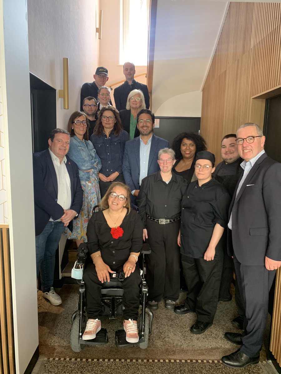 Belle découverte du restaurant inclusif l’Extra, 23 rue du Temple <a href="/VilledeReims/">Ville de Reims</a> 
Un établissement où le partage est le maître mot. Merci aux très nombreux soutiens qui ont rendu possible ce projet.  
Venez goûter la différence à <a href="/LExtrAreims/">L'ExtrA</a>