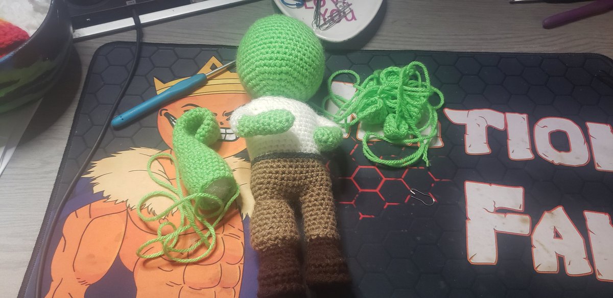 Leon the Master is coming to life today! THEN he's headed to Ebay for someone to have the chance to take home! Come vibe out as we finish and list him today live!💚

💗BIG BOXES💗

MAY THE FORCE BE W/YOU!

<a href="/trovolive/">Trovo Live</a> <a href="/The_Nation_Fam/">Naughty NuttZie</a> #katapillarcreations #crochet #teamhype