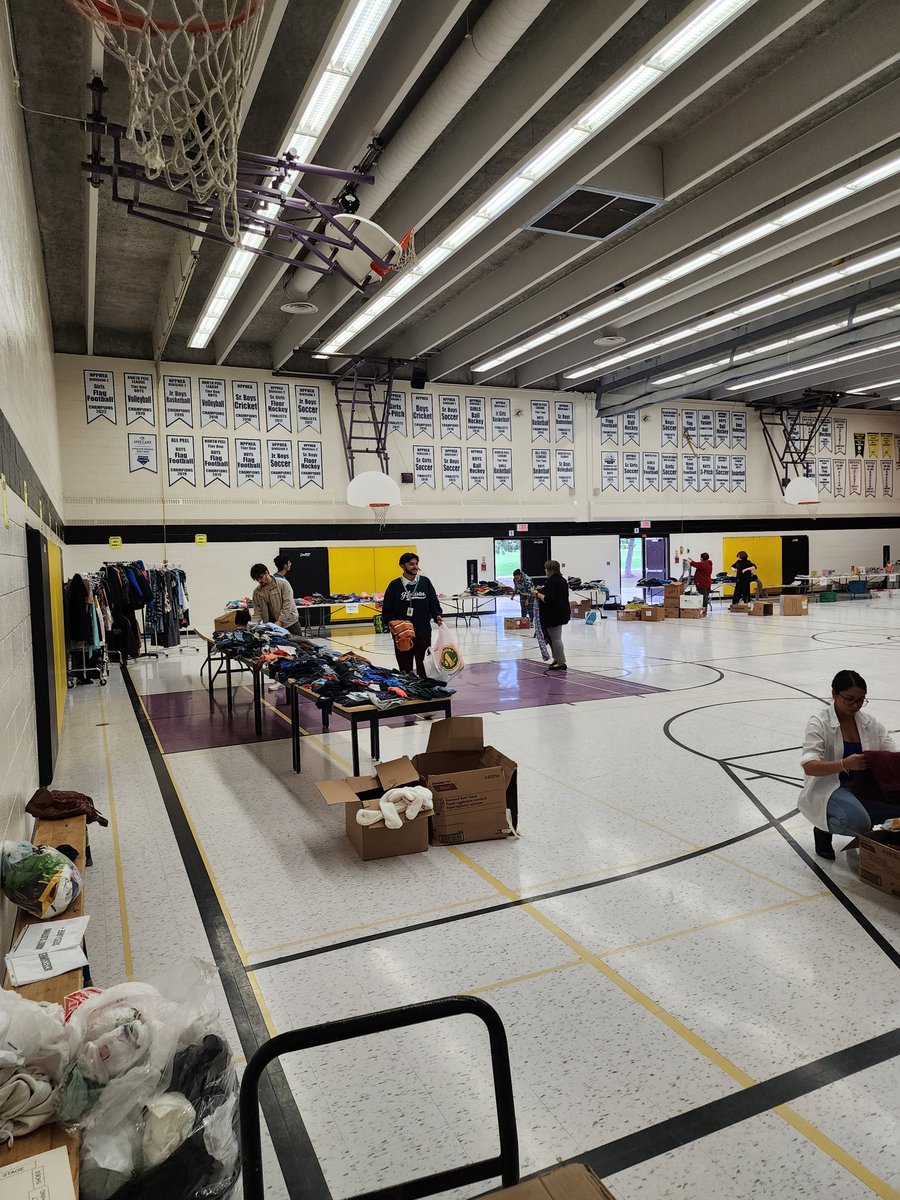RHL_Inspire's tweet photo. Clothing swap is here at RHL. Great community event. No swapping needed. Come and take a look. Doors open at 5pm to 7pm #rhlinspires https://t.co/8lHKXRYZVb