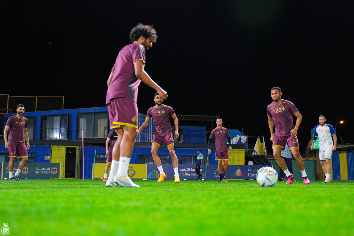 AlNassrFC_EN's tweet photo. Group ✊ 
For AlNassr 💪 https://t.co/871apMJ62u