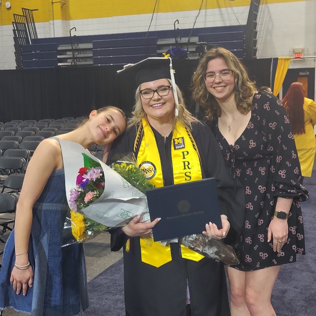 UMDearbornPRSSA's tweet photo. Congratulations to April &amp; Haroon who are our graduated 2023 seniors! They are now official alumni to UM-Dearborn PRSSA chapter!💙💛
 #umdearborn #prssa https://t.co/LnM40OjNu9
