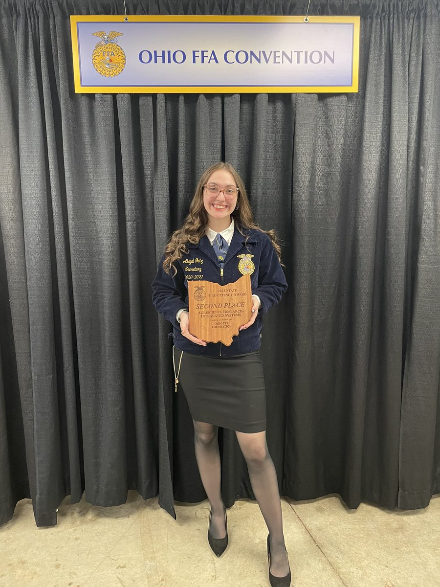 Congratulations to Abigail Getz for placing 2nd in the state for Agriscience Research - Integrated Systems! She is blazing a trail as Global Impact’s first state finalist with a proficiency award.