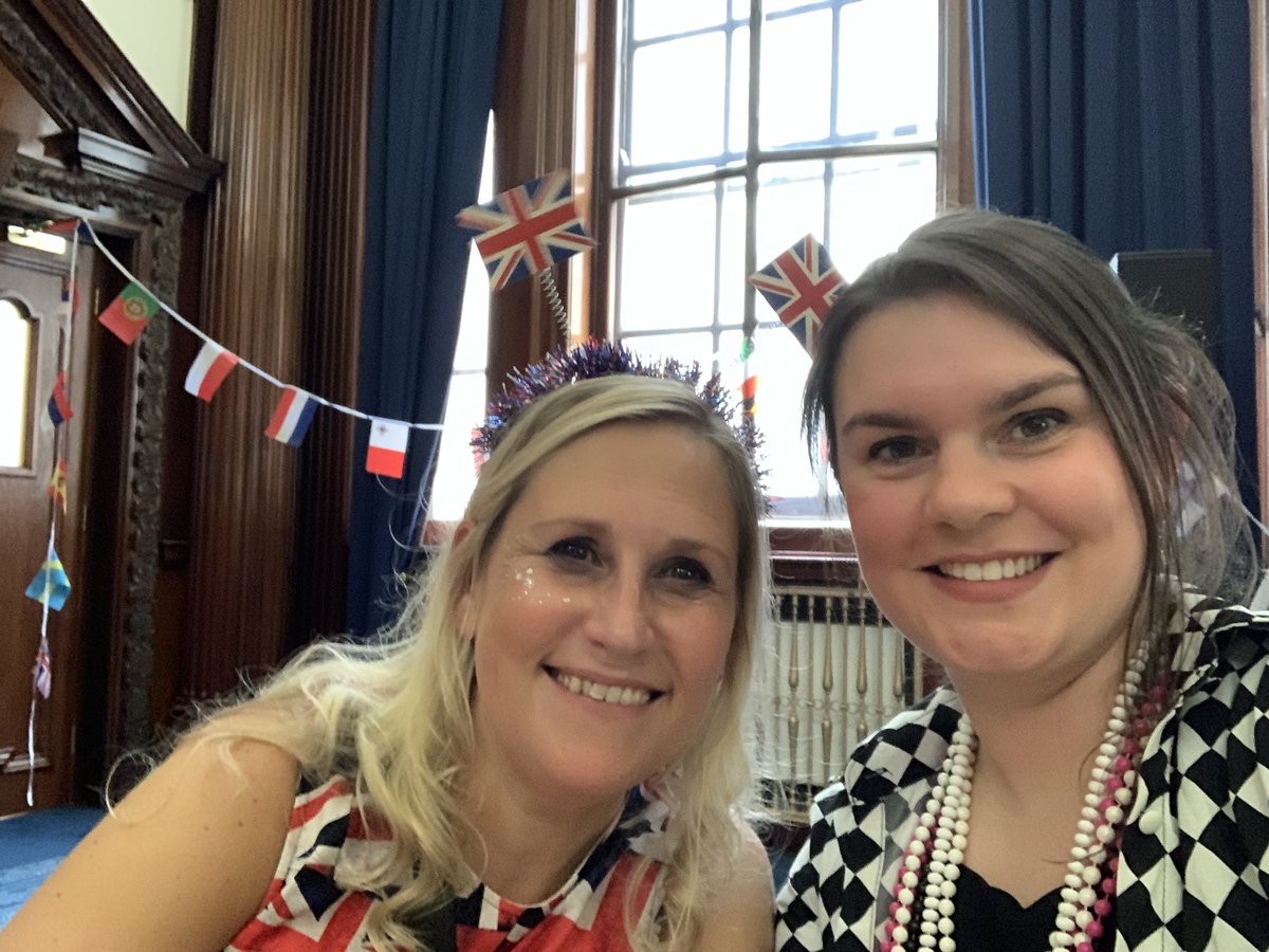 michellecressw7's tweet photo. Brilliant night at the @cbituk Eurovision party - Boom Bang a Bang in #Liverpool. 
Love Eurovision! 
#BBAB2023 @CfgLaw 

Thank you @FrenkelTopping for the invite! https://t.co/w49aK8KF3Y