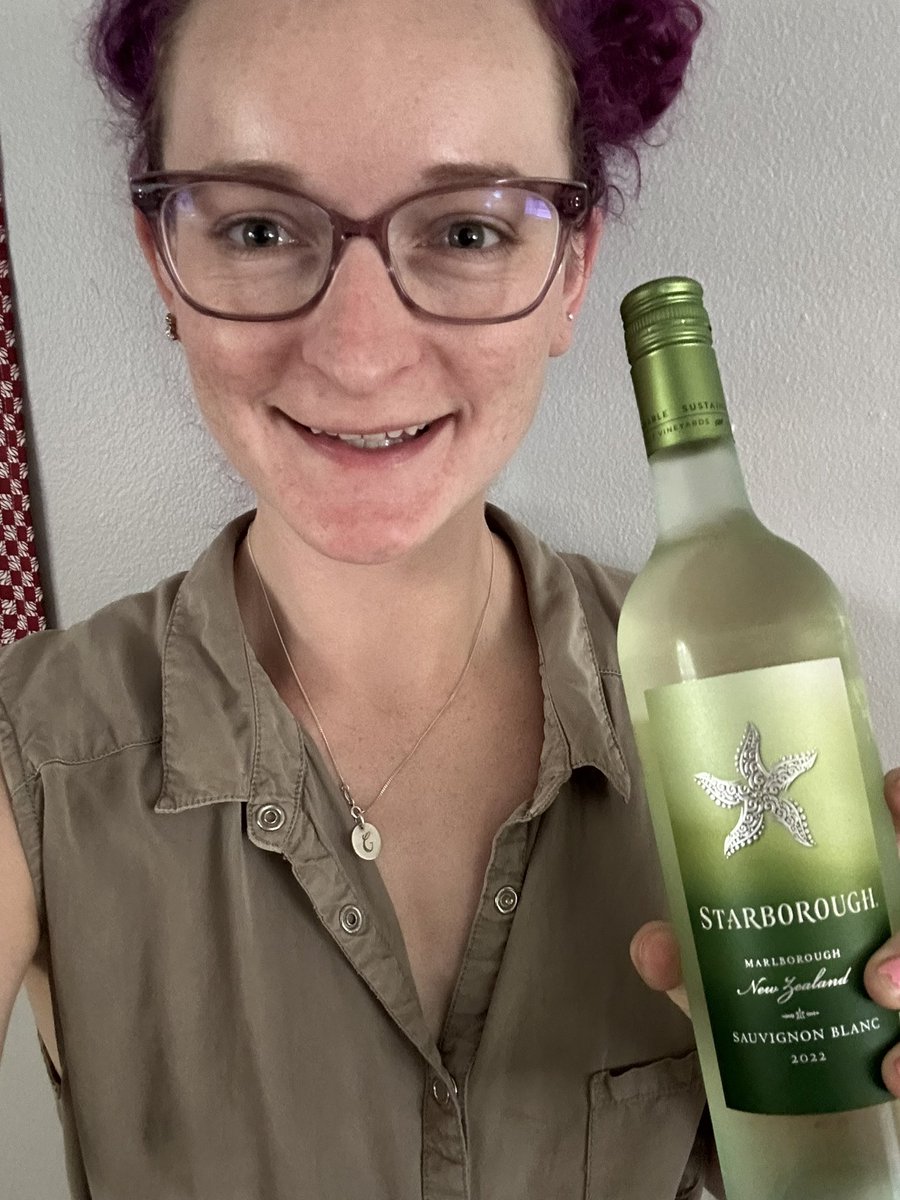 Catheline Froehlich🐠🎙️🐡|FishEcologist|Podcaster (@gobyprincess) on Twitter photo Call me Doc. It’s finally official!!! My doctoral degree is complete: studying coral gobies and their responses to climate change. Thanks to my wonderful supervisory team <a href="/MarianWong10/">Marian Wong</a> @reefevolution #MarkDowton & to the great department of <a href="/uow/">UOW</a> #uowseals <a href="/uowresearch/">UOW Research</a> <a href="/UOW_CSES/">UOW CSES</a> Call me Doc. It’s finally official!!! My doctoral degree is complete: studying coral gobies and their responses to climate change. Thanks to my wonderful supervisory team <a href="/MarianWong10/">Marian Wong</a> @reefevolution #MarkDowton & to the great department of <a href="/uow/">UOW</a> #uowseals <a href="/uowresearch/">UOW Research</a> <a href="/UOW_CSES/">UOW CSES</a>