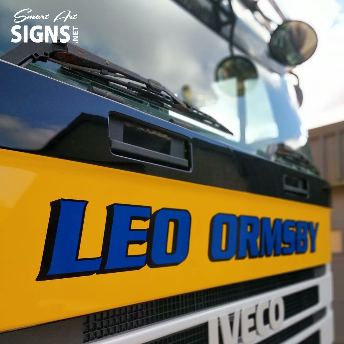 Smart Art Signs tweet media