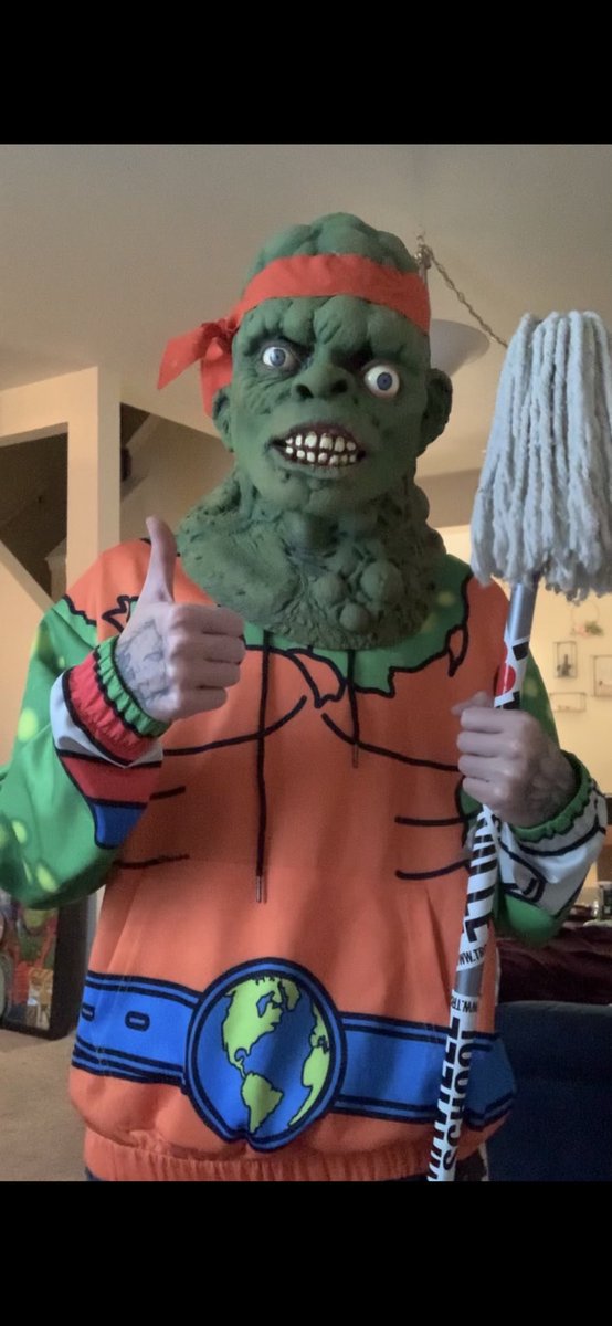 lloydkaufman's tweet photo. @Nerdrotics @Troma_Team Very #woke #metutu @TromaNOWApp @80sbabyTru @ChrissyStar9 https://t.co/r8RyyuUTxb
