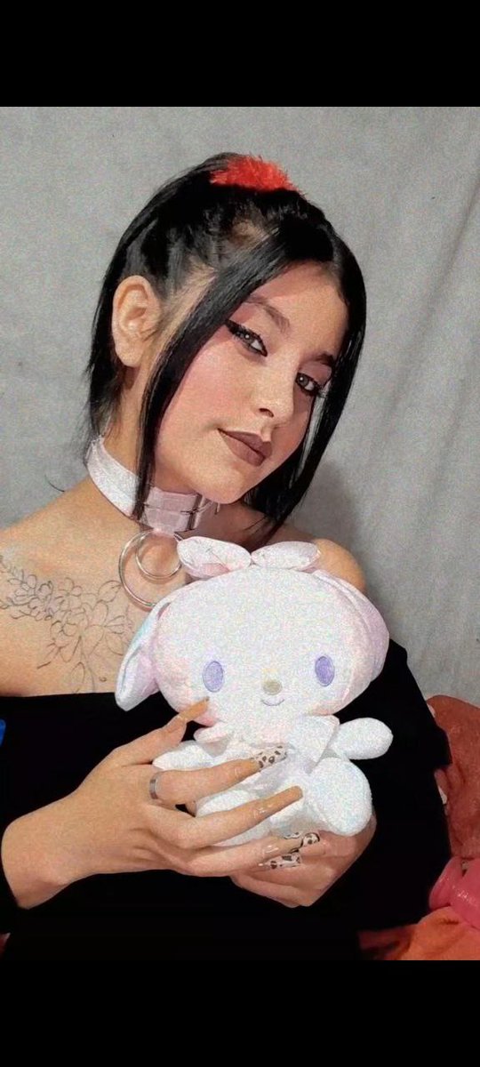 Soy nueva, me sigues? 🤍