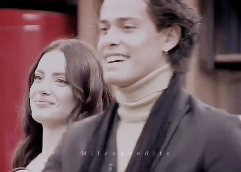 Milenyaedits's tweet photo. başka bir evrende jade & beck
#ElBat https://t.co/6rdCyjjpql