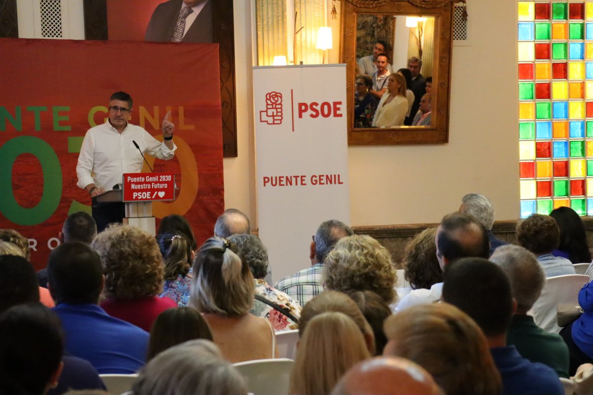patxilopez's tweet photo. Tras tres legislaturas gobernando en Puente Genil, @PuenteGenil2030 ha conseguido ganarse la confianza de las y los pontanenses.

Con Esteban como alcalde, el municipio seguirá creando empleo, inversión y oportunidades para sus convecinos.

#DefiendeLoQuePiensas https://t.co/FNLz06gvRN