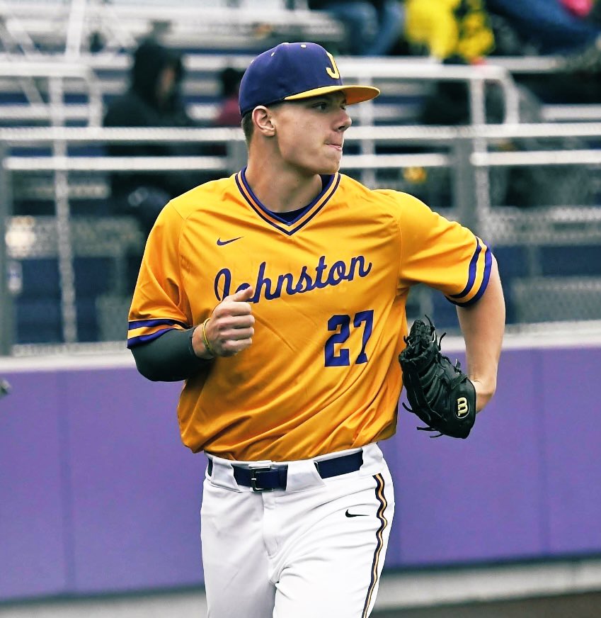 TyneWeeden's tweet image. I’m excited to announce that I will be continuing my academic and athletic career at Kirkwood CC!! I would like to thank my Family, Friends, Teammates, and Coaches for showing continued support throughout this process!! @JohnstonDragons @KCC_BSB