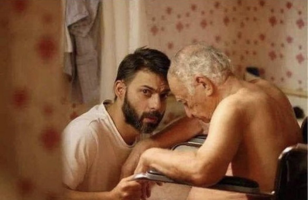 Sgarrupati's tweet photo. -Come mai lo accudisci che lui non sa nemmeno che sei suo figlio? 
-Perché io so che lui è mio padre…❤️
#musk https://t.co/jSjkJjYhe2