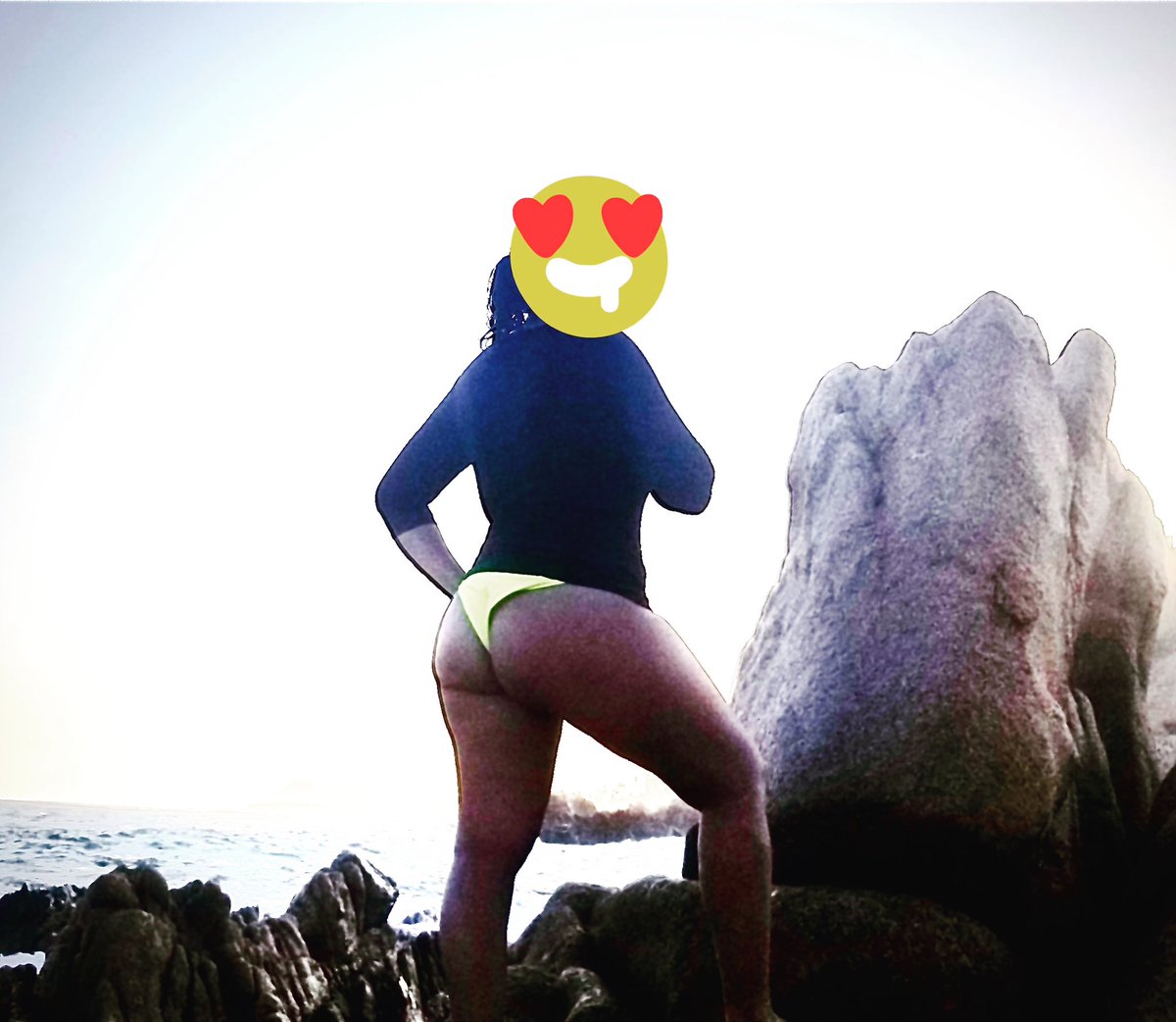 ZwanEmma's tweet photo. Hola traviesos el grupo de What$$App  que tengo está disponible para quien quiera apoyarme 🙈. Besos para todos 
@PornoPlayaCom @yankeepolice @CulonasyCerveza @CulosenPlaya https://t.co/uXteCG3FvJ