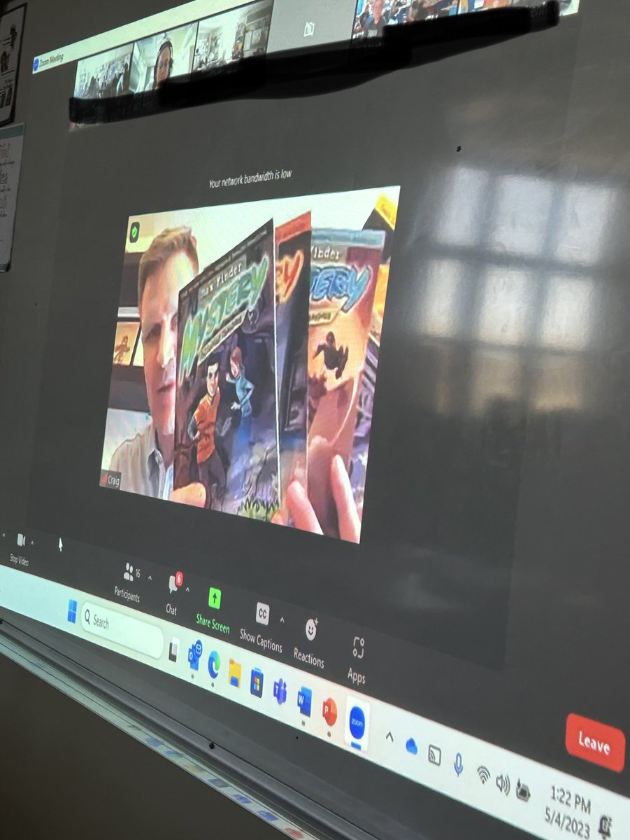 mrscjohnson1980's tweet photo. Thanks Craig Battle for inspiring us to be authors ⁦@OfficialRPL⁩ ⁦@StJosaphat⁩ ⁦@RCSD_No81⁩ https://t.co/pq5OjIZaiU