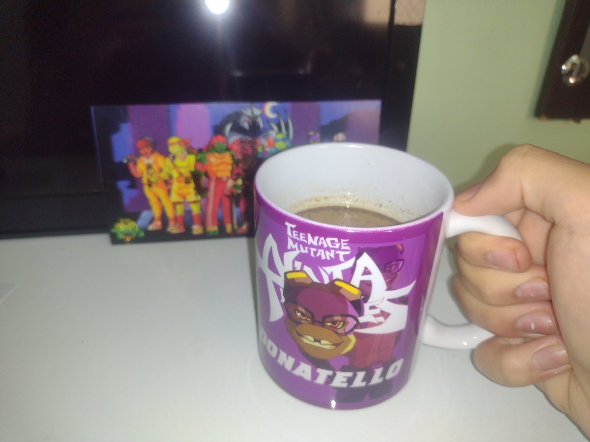 deg0__'s tweet image. Meu quadro e a minha caneca  que comprei da coleção do @LuisGangMD na loja @SaxusStore chegaram!!! Brabíssimos apenas