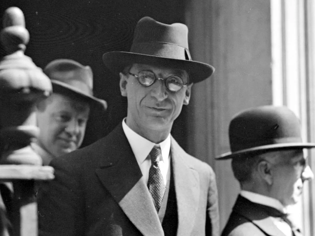 Second World War Tweets From 1945 On Twitter Irish Taoiseach Prime second-world-war-tweets-from-1945-on-twitter-irish-taoiseach-prime