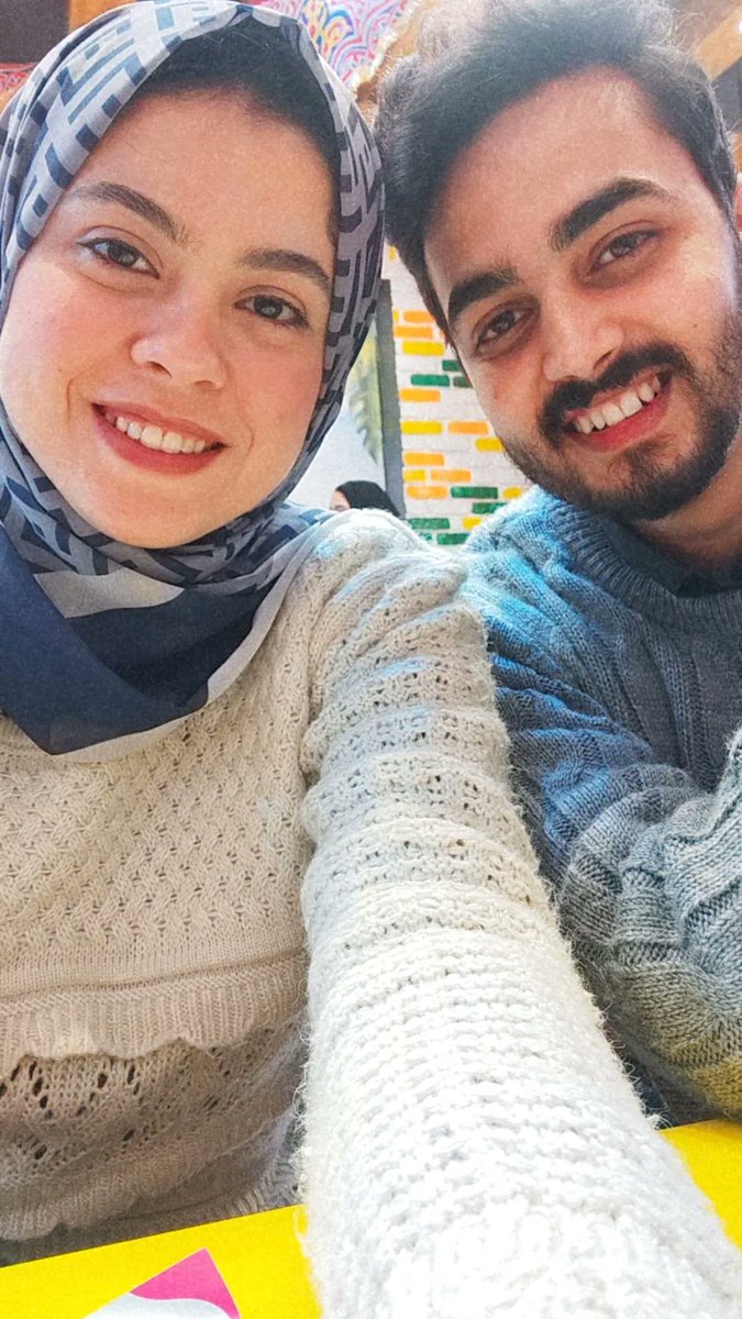 كملنا سنه سوا ، طب والله انها من احلي سنين عمري ❤️