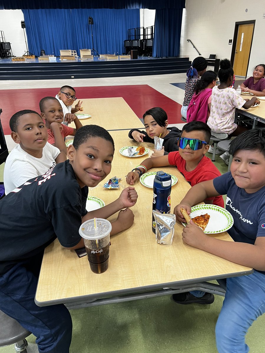 Christine Baker tweet media