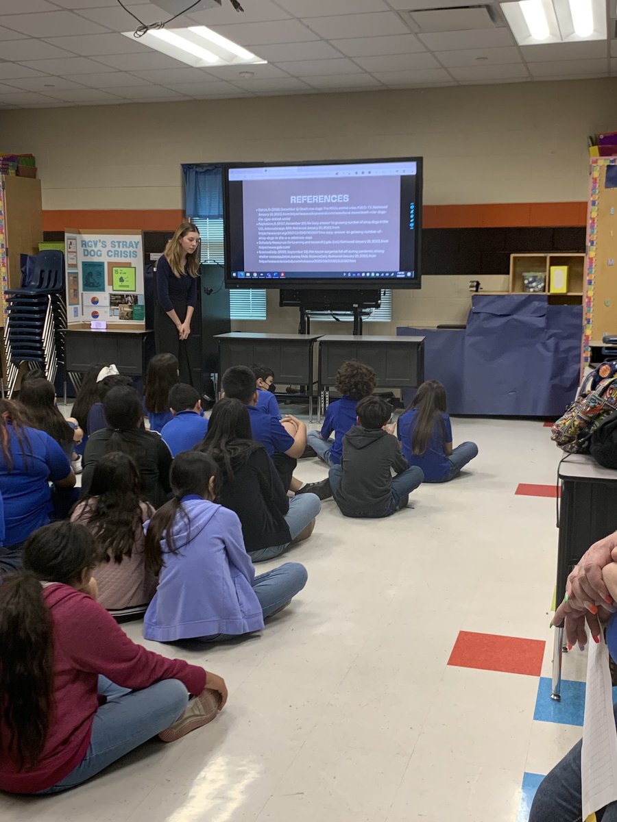 psja_tstem's tweet photo. Capstone Seniors representing PSJA T-STEM at Palacios Elementary School. Some of our seniors were invited to present to 4th and 5th grade students as they get ready to present their own projects. 💙⚡️
#PartnershipForTheGoals
#PSJAFamily
@MichelleFox956 
@sillizc 
@PSJAISD https://t.co/Vpvnyw75S3