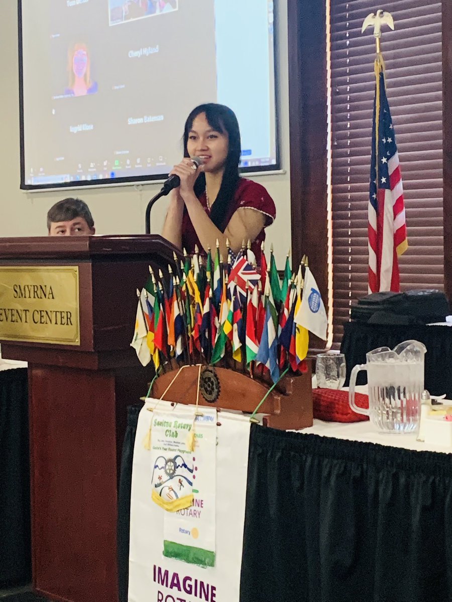 smyrnainteract's tweet photo. Congratulations to Paw Wah and Hser Gay Moo this years Rotary scholarship winners!! Bulldog Proud!!
#onlyoneshs #playfornae @SmyrnaBulldog https://t.co/wQX4UjMMj6
