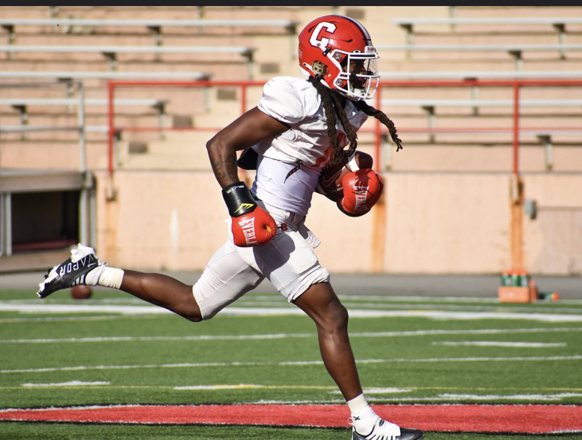 CamariBerry's tweet photo. I GOT SO MUCH 🤬 GOIN ON IF I DO IT RIGHT IM LIT FOR LIFE ! ! #SpringBall https://t.co/uXPy39Gi9b