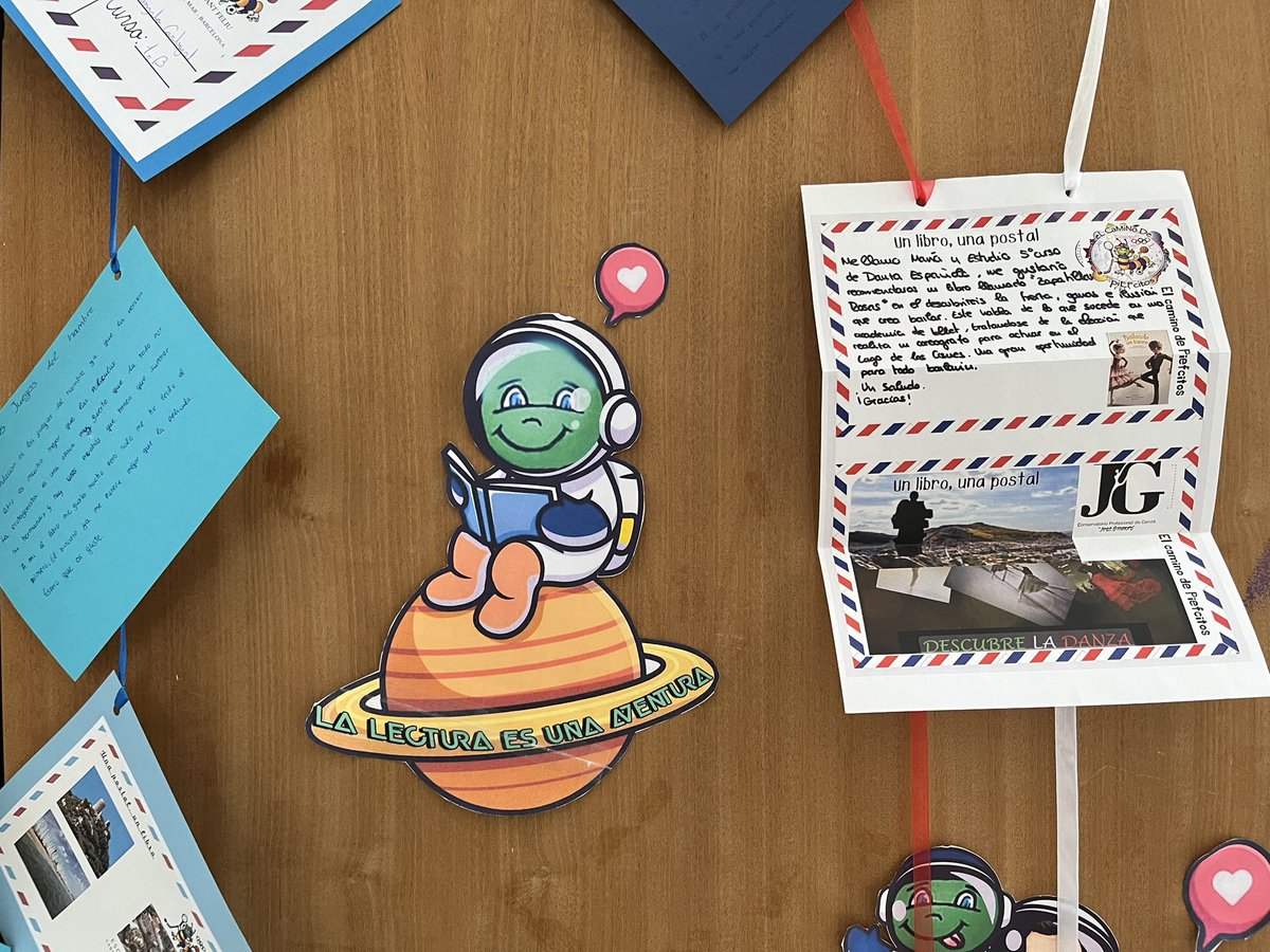 IESAlfonsoIX's tweet photo. Estamos muy contentos por haber recibido tantas postales de otros centros participantes en el @piEFcitosCaMiNo pertenecientes a la actividad: “Una postal, un libro”. https://t.co/AyaGlPRka4
