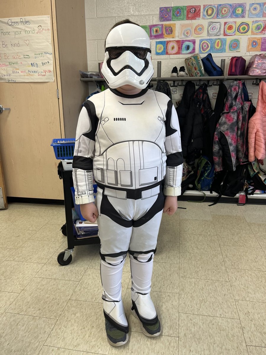 Mrs_Kelder's tweet photo. #SpringfieldPS had a galactic #StarWars Spirit Day today! Students and staff wore their favourite Star Wars gear and Star Wars colours to create a fun day for everyone. Our primary students loved a visit from our stormtrooper! #MayThe4thBeWithYou 🌟@PeelSchools 💛🖤 https://t.co/0QIWy7KXvT