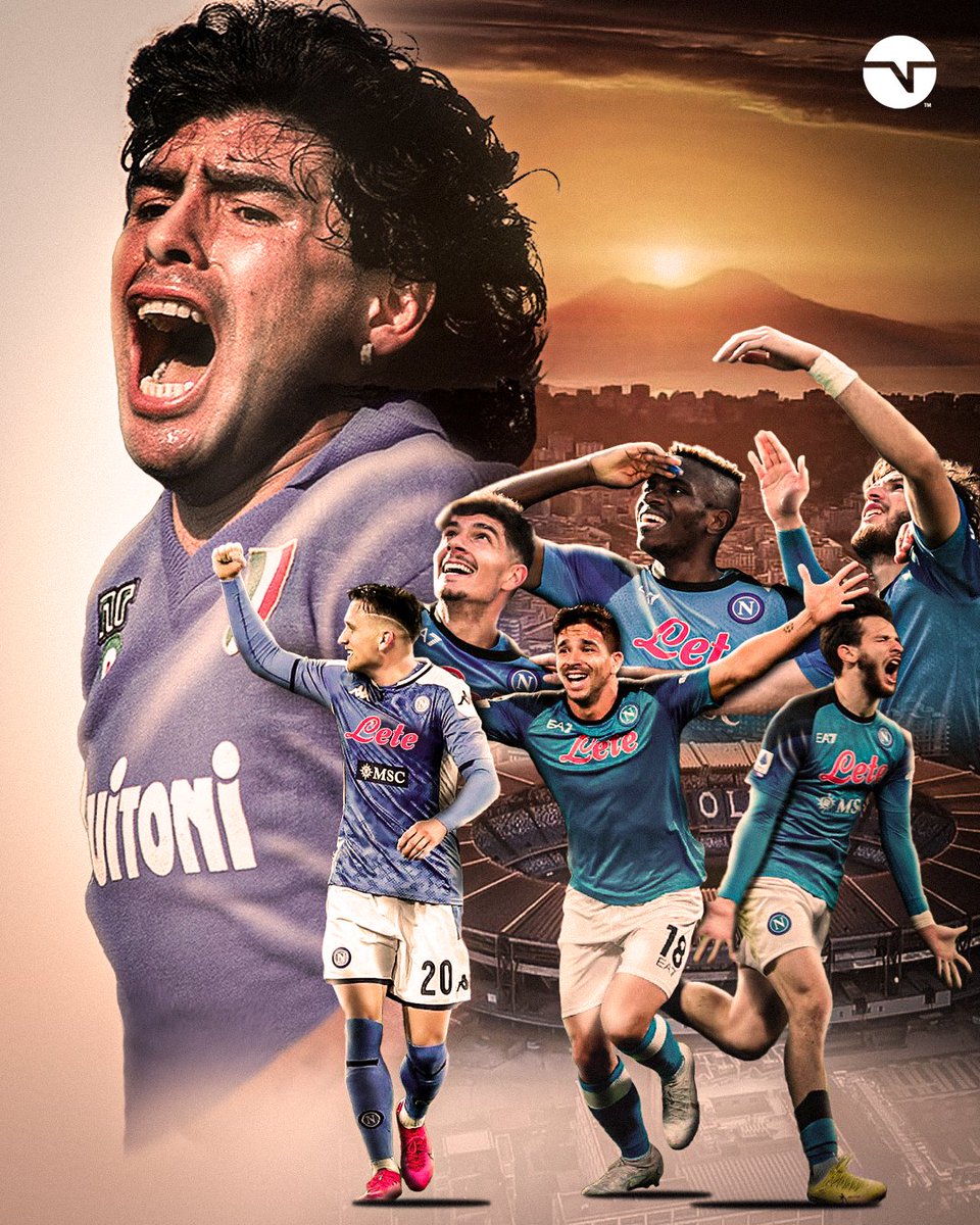 TNTSportsAR's tweet photo. ¡NAPOLI CAMPEÓN DE ITALIA! 🇮🇹🏆

Volvió a ganar el Scudetto luego de 33 años... Y con el Diego alentando desde el cielo ✨ https://t.co/VKr897VQF5