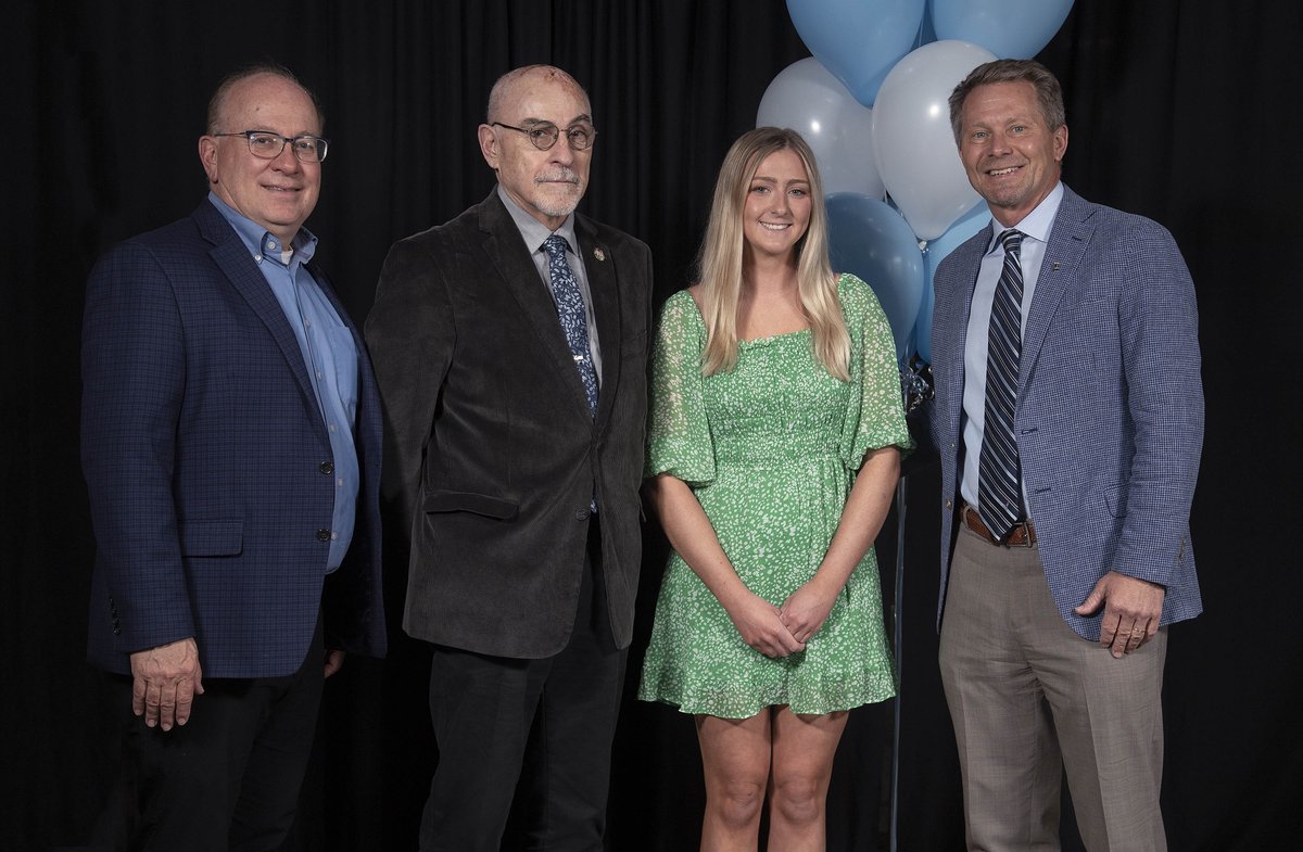 Congratulations to 2022-2023 Top 10 Scholar-Athlete Jessica Judge (Rowing) and her faculty guest Dr. Ron Bergquist from the School of Information and Library Science.