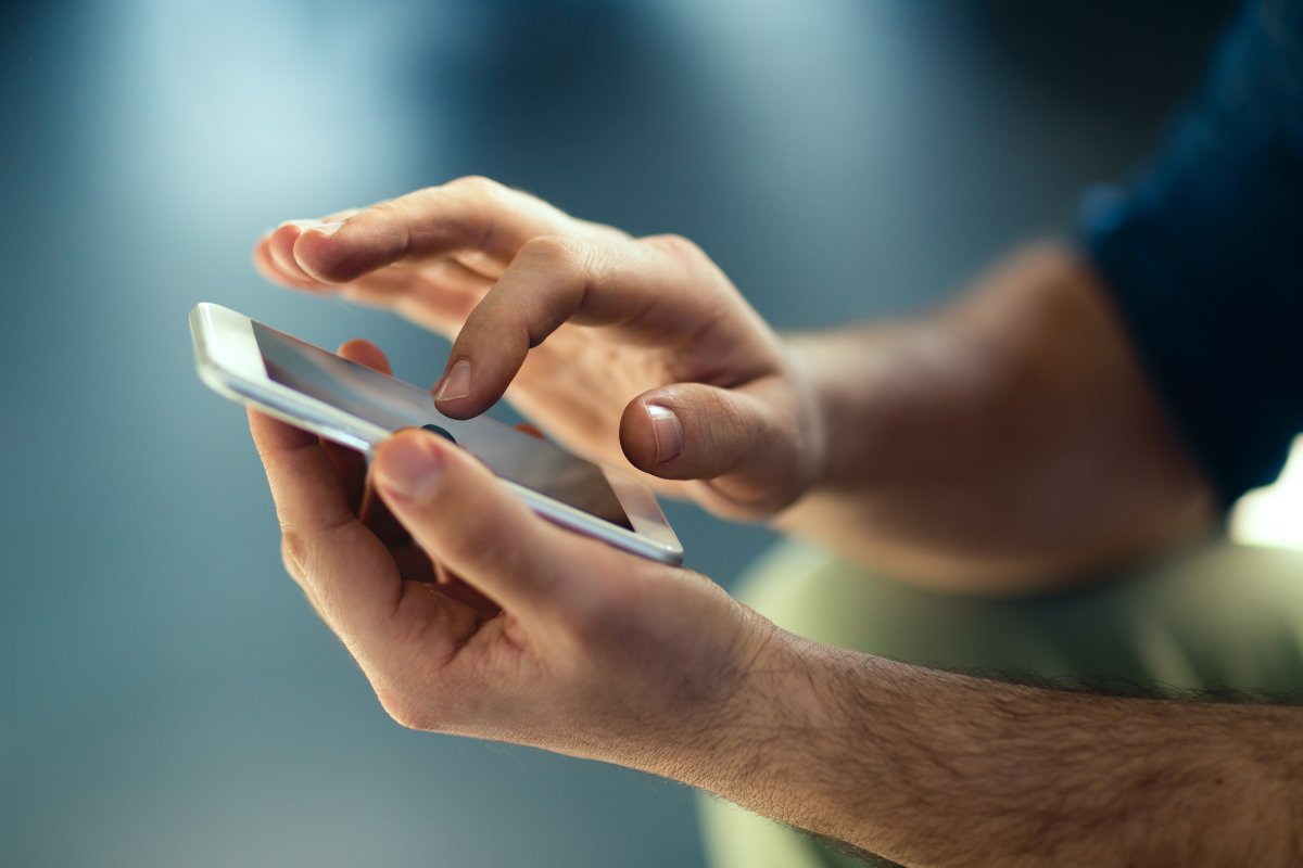 ResourceGroupMD's tweet photo. We’re all addicted to our phones – so then why would we go screen free for a week? To tell you all about it! https://t.co/sgIFBxgBlO #mentalhealth https://t.co/yxPMLaINMi