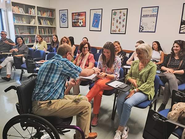 This week I have been in Portugal delivering workshops to social workers, independent living advisors and service users in the aspect of Direct Payments following the recent introduction of a personal assistant service there.
apc-coimbra.org.pt/?p=12210