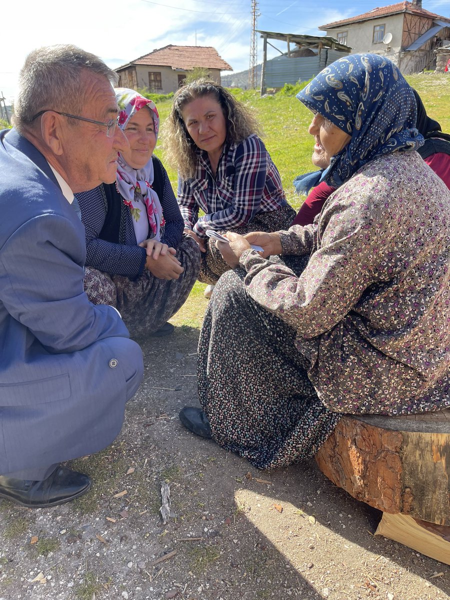 CHP_Kibrisck's tweet photo. Seçimin ertesi gününde onların telefonları acı acı çalacak #BenKEMALgeliyorum 
📍I Kıbrıscık I https://t.co/VBd0eeaqqS