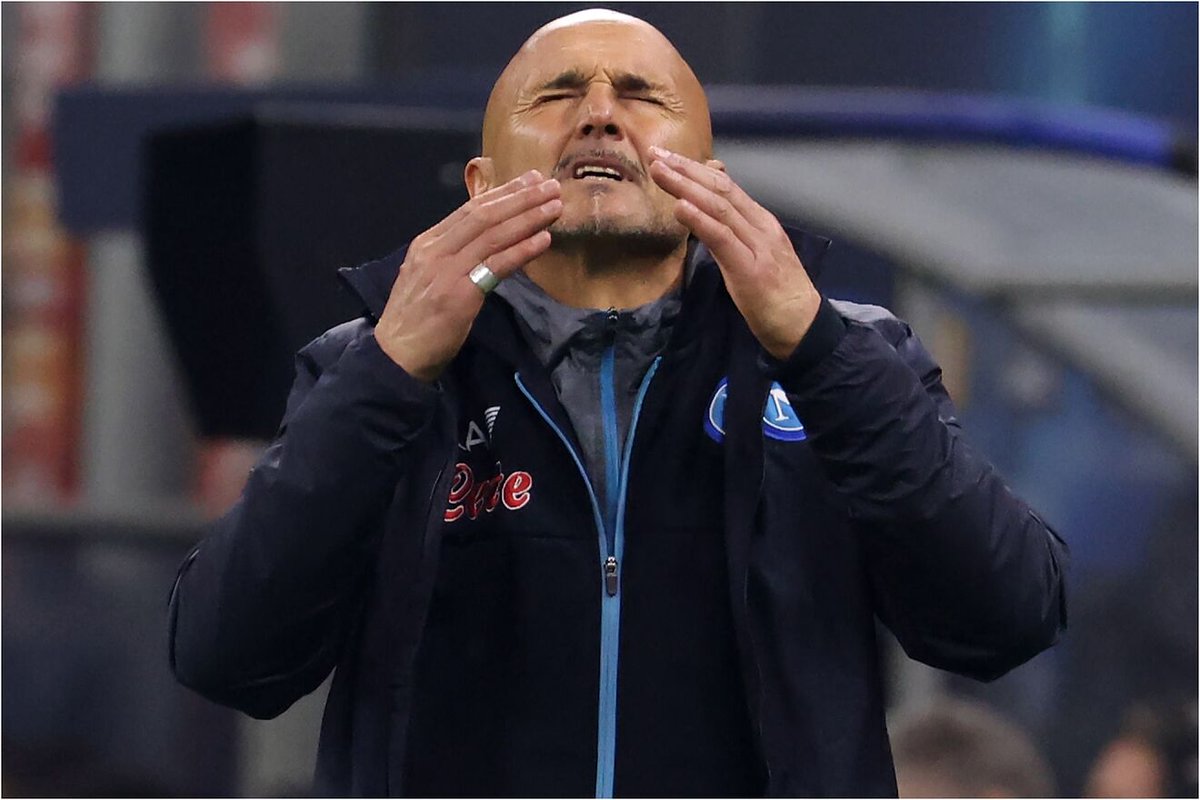 UpdateNotesX's tweet photo. Cada éxito de un entrenador que no fue un gran jugador, que le costo trabajo y perseverancia poder llegar a la élite es una victoria colectiva para todos los entrenadores que nos pasamos horas y horas luchando por un sueño que es poder tener almenos una oportunidad en un contexto que nos permita dedicar nuestra vida en exclusividad al fútbol.
Hoy triunfa Luciano Spalleti pero también ganamos todos los entrenadores soñadores que por desgracia no tuvimos el don de ser buenos jugadores, y antes que alguien lo mire, llego a jugar en la Serie C la tercera división categoría que no es profesional.