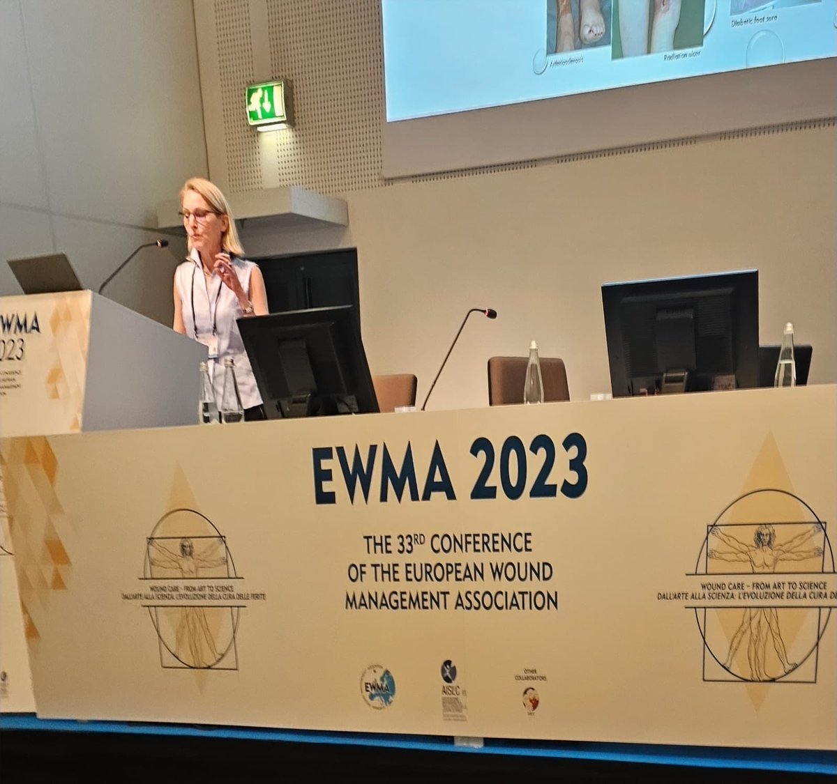 ETRS_Society's tweet photo. @ETRS_Society team hosted an amazing guest session at #EWMA2023. Lindsay Davies, @petermoortgat, Willeke Daamen and Ursula Mirastchijski gave great talks and invited everybody to #ETRS-SPCE2023. @EWMAwound @Wounds_UK @WoundHeal https://t.co/34q6FF4aDy