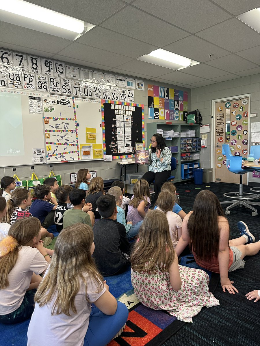 Leitner2010's tweet photo. Mrs. Park was our mystery reader today 📚 @FSD79 @MrsCPark #together79 https://t.co/Us6sjq0coV