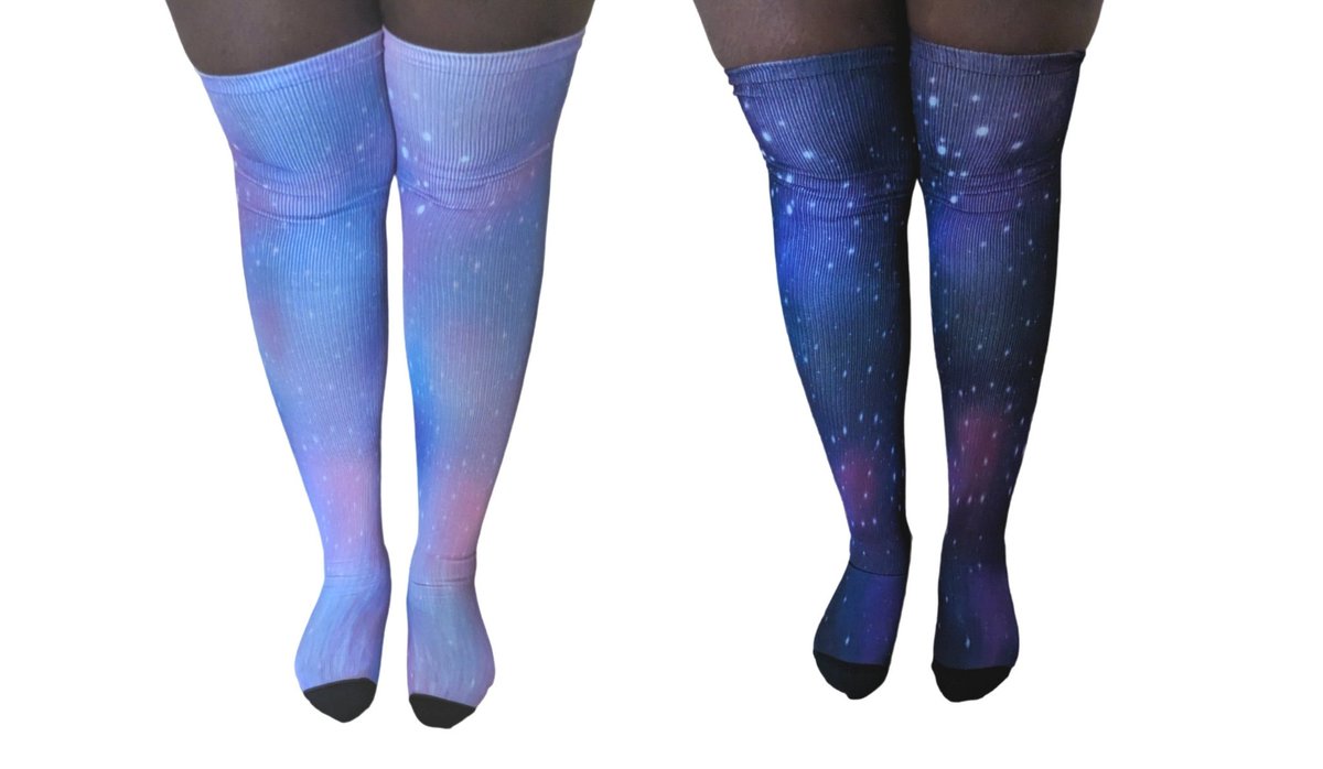 BibiBlossoms's tweet photo. It cost 0$ to RT a Black disabled queer small business! It could lead to my next sale.

I sell pins, stickers, compression gloves, artist gloves, chest binders, hip braces, wrist braces, compression socks, sports bras, compression leggings &amp; more!

Store details below! https://t.co/1Gz3jQyqOh