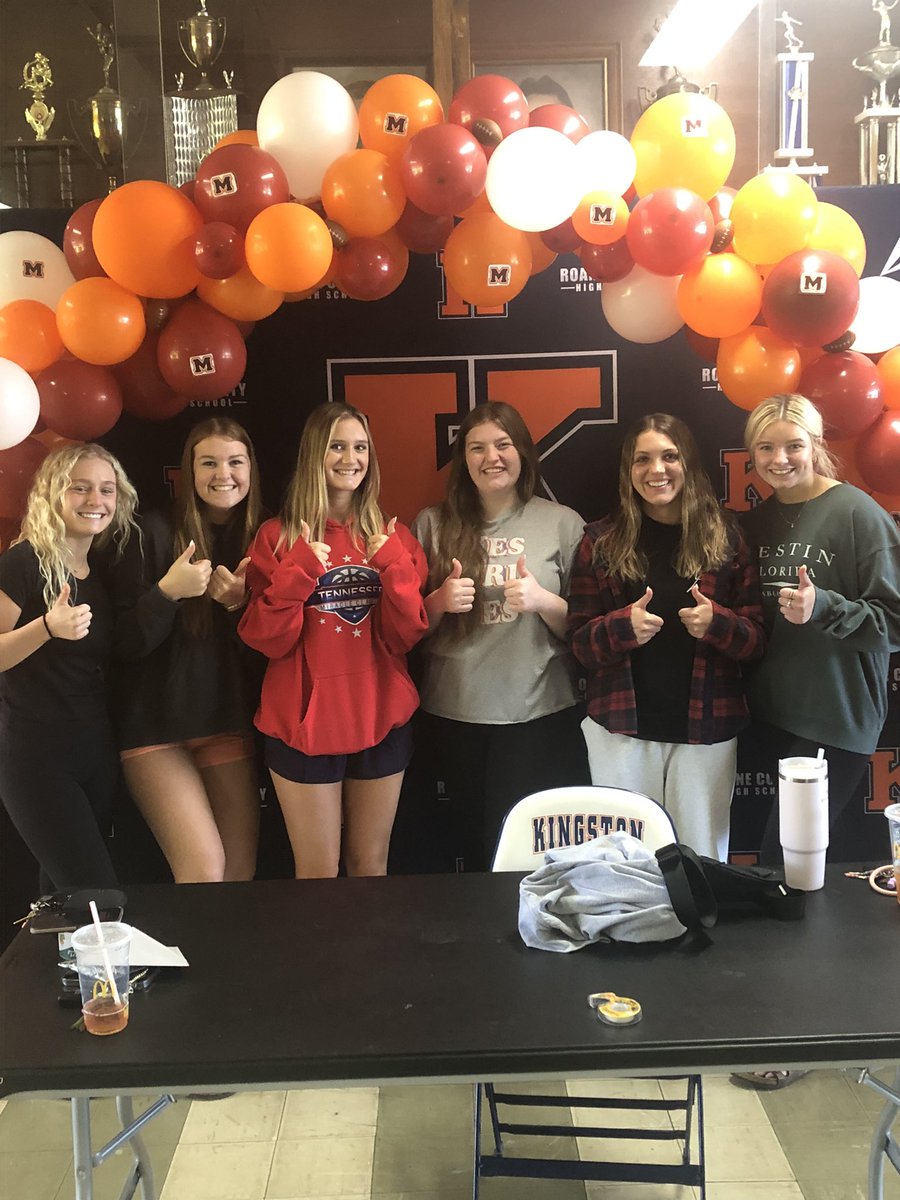 Big shoutout to these ladies for making these awesome decorations for Javaris’s signing to Maryville College!