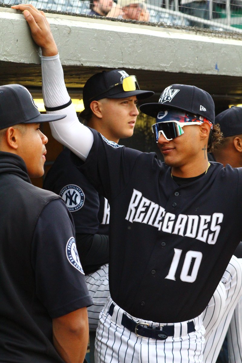 GHayesBlog's tweet image. #yankees #mlb #baseball #newyork #newyorkyankees #redsox #dodgers #sports #yankeestadium #beisbol #nyyankees #nyy #mlbtheshow #yankeesbaseball #bronxbombers #homerun #aaronjudge #mets #nyc #baseballlife #mlbnews #pinstripepride #baseballcards #bronx #lasmayores #worldseries