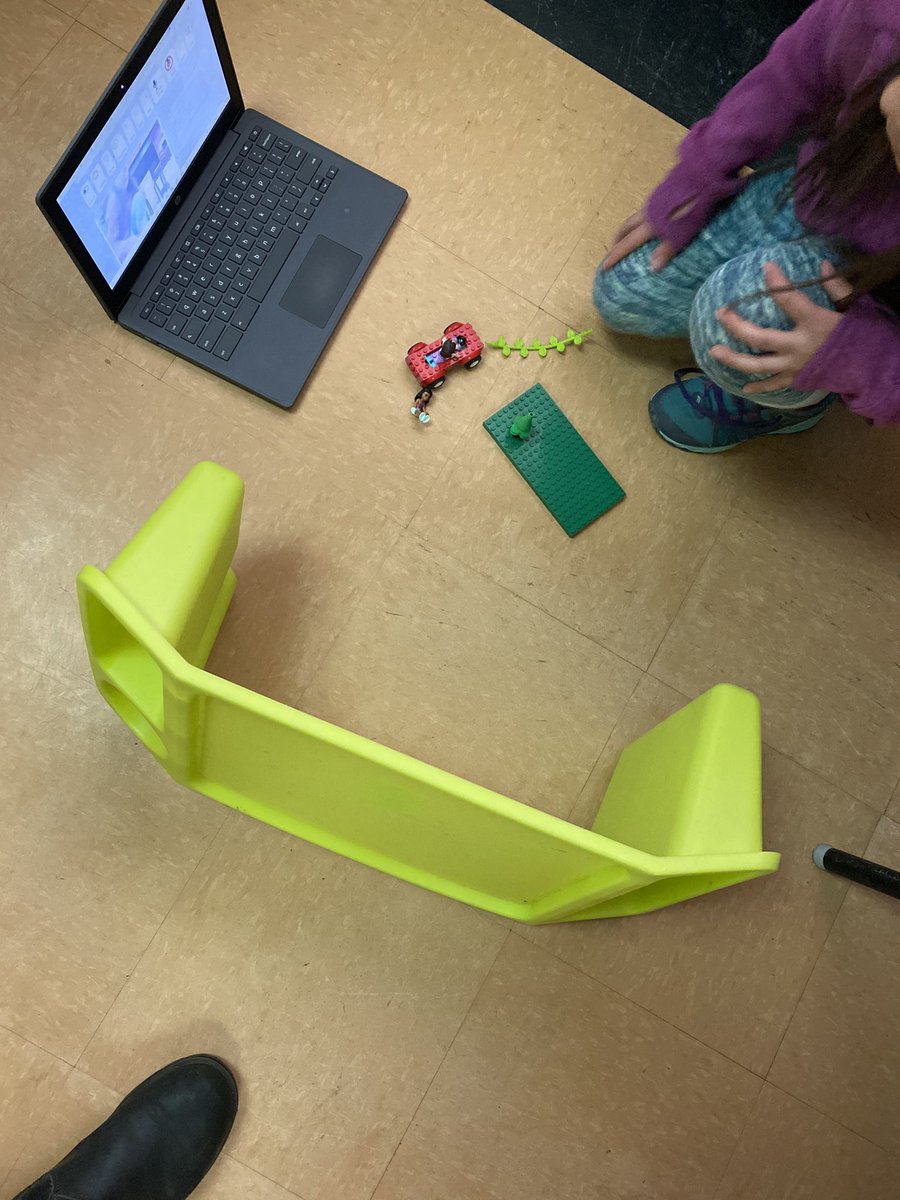Wevideo and Stopmotion with <a href="/MrsDsTech/">Mrs. Daniels</a> today! The students are so creative! <a href="/GaspereauSchool/">Gaspereau Valley Elementary School</a> @MikeO_AVRCE <a href="/AvrceT/">AVRCE Tech</a> <a href="/AVRCE_NS/">Annapolis Valley Regional Centre for Education</a>
